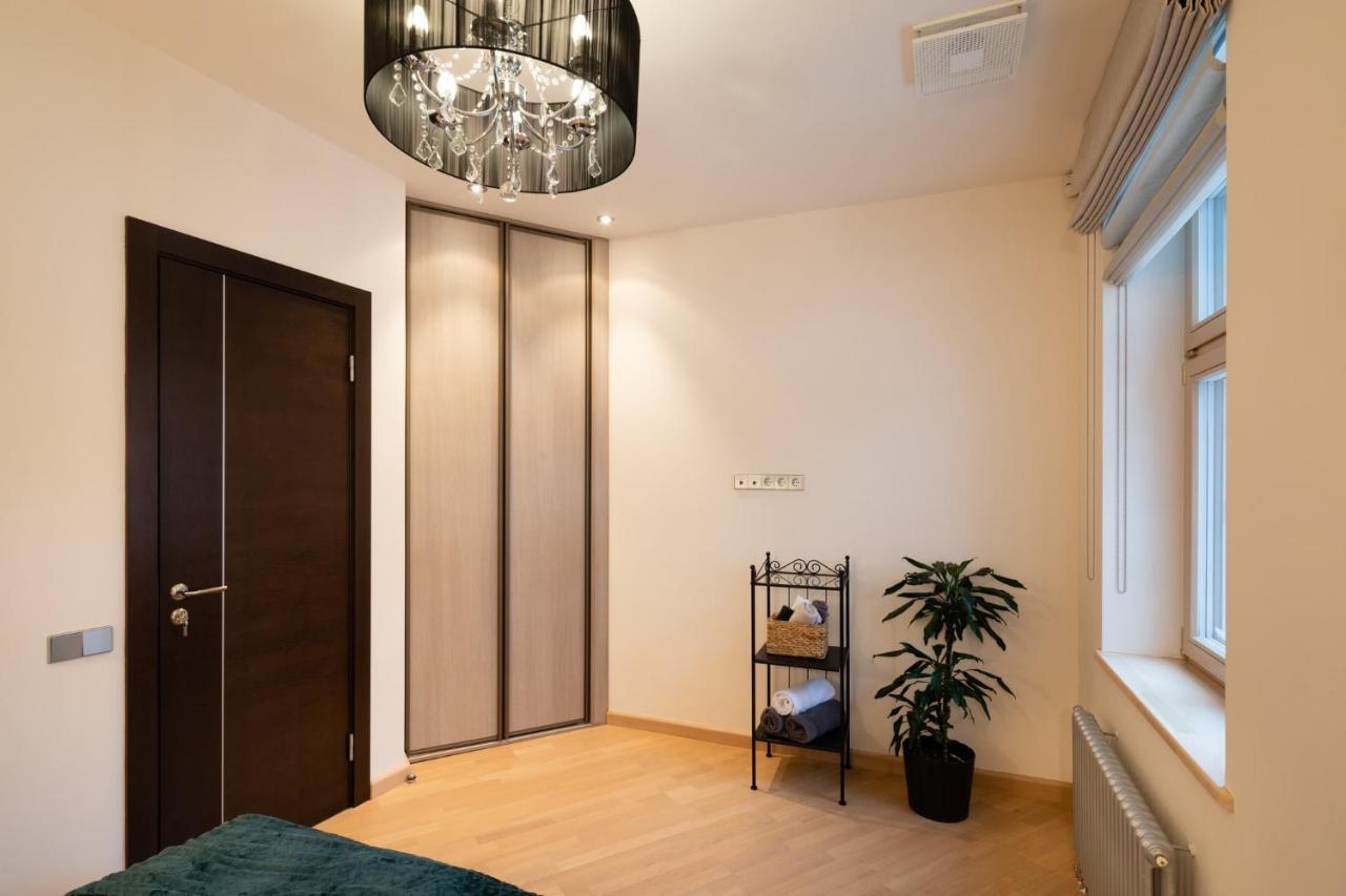Old Riga Two Bedroom Apartment With 2 Bathrooms Eksteriør bilde