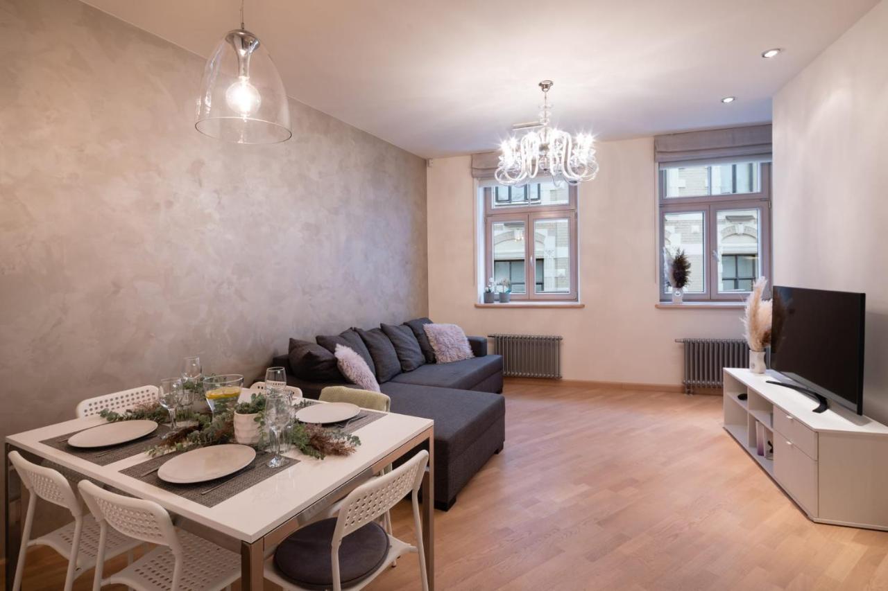 Old Riga Two Bedroom Apartment With 2 Bathrooms Eksteriør bilde